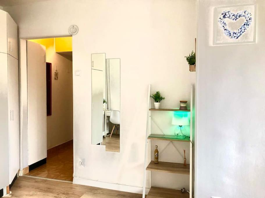 Miejskie Mieszkanie Apartment Warsaw Ngoại thất bức ảnh