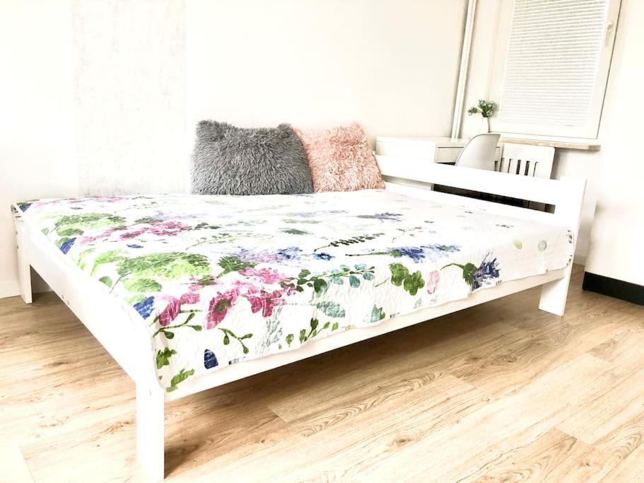 Miejskie Mieszkanie Apartment Warsaw Ngoại thất bức ảnh